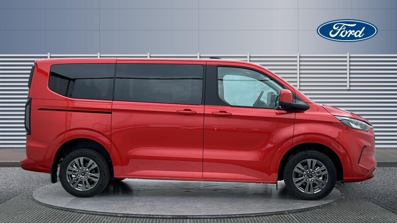 Ford Tourneo Custom 320 L1 Diesel Fwd 2.0 EcoBlue 150ps H1 Titanium 8 seater